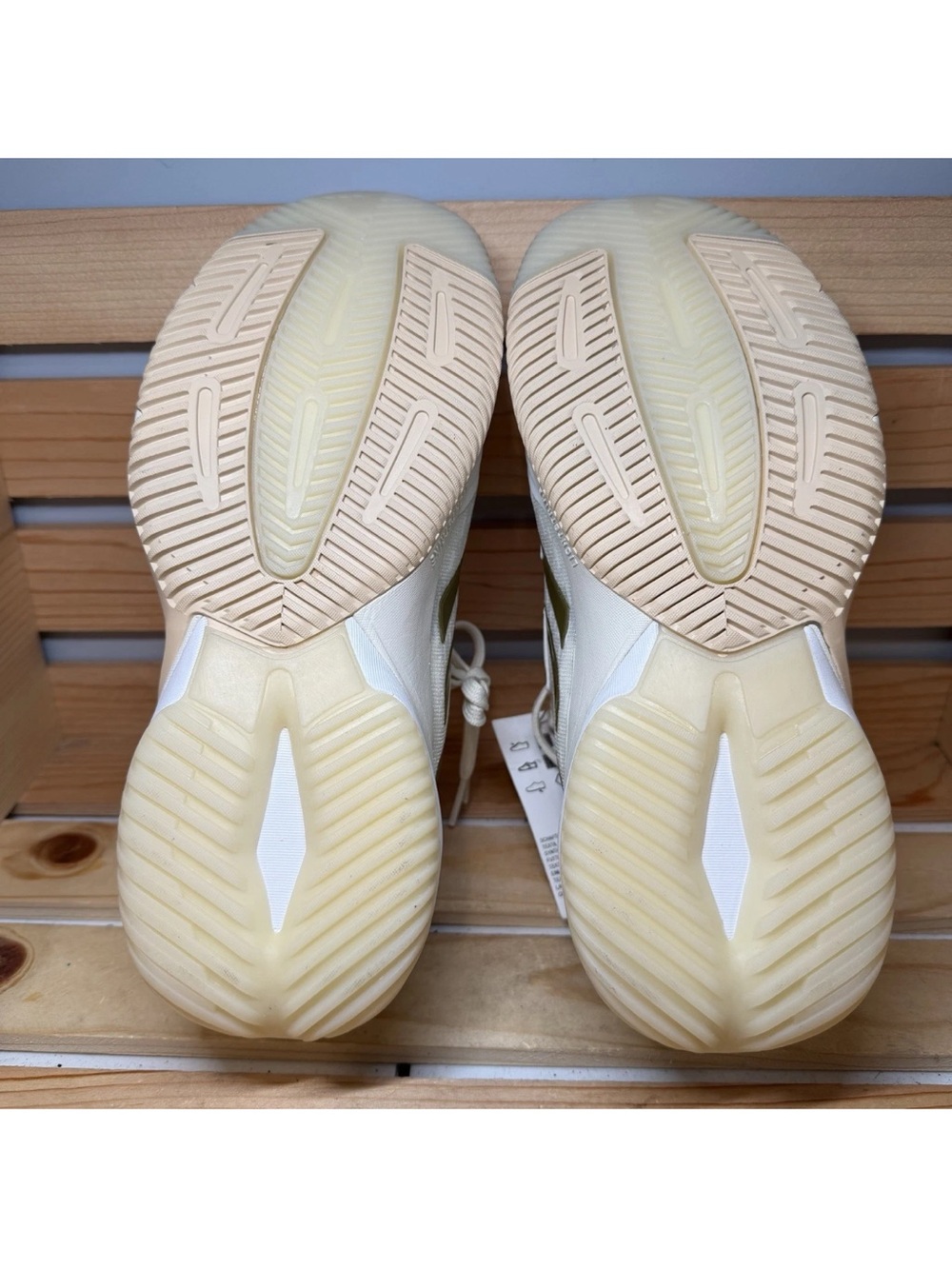 Adidas Women’s Crazyflight 6 Indoor Volleyball Sneakers Shoes HP7026 Sz 6.5 NEW - Picture 8 of 9